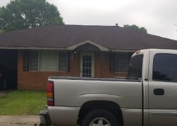 Pre-foreclosure in  GREGG AVE Eunice, LA 70535