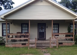 Pre-foreclosure Listing in PINELAND DR YAZOO CITY, MS 39194