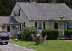 Pre-foreclosure Listing in HIGH ST WILLIMANTIC, CT 06226