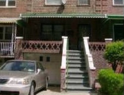 Pre-foreclosure in  FISH AVE Bronx, NY 10469