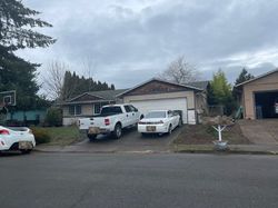 Pre-foreclosure in  FREEMAN CT NE Salem, OR 97303