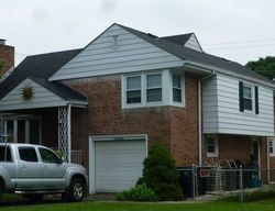 Pre-foreclosure in  N 26TH ST Reading, PA 19606