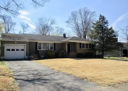 Pre-foreclosure in  CHARLEN RD Toms River, NJ 08755