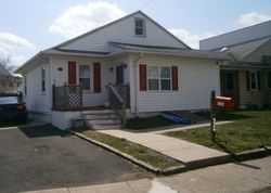  East Cir, Bristol PA