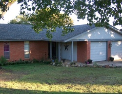 Pre-foreclosure Listing in LANA DR PAULS VALLEY, OK 73075