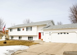  26th Ave Nw, Minot ND