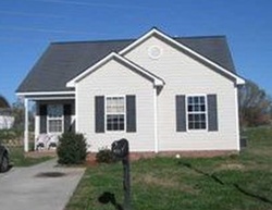 Pre-foreclosure Listing in DEXTER PL MONROE, NC 28110