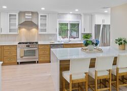Pre-foreclosure in  BITTERSWEET AVE S Hampton Bays, NY 11946