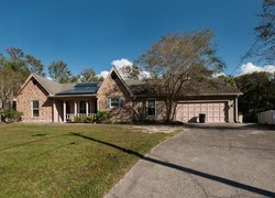 Pre-foreclosure in  LANTERN CT New Port Richey, FL 34652