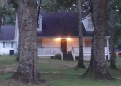  Oak Ln, Grand Bay AL