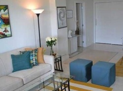 Pre-foreclosure in  N COUNTRY CLUB DR  Miami, FL 33180