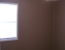 Pre-foreclosure in  REBECCA LN Louisville, KY 40258
