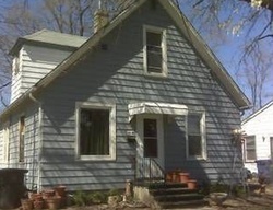 Pre-foreclosure in  E 22ND ST Des Moines, IA 50317