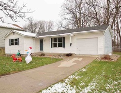 Pre-foreclosure Listing in FREEMAN ST KENDALLVILLE, IN 46755