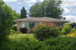 Pre-foreclosure Listing in BRYDEN AVE LEWISTON, ID 83501