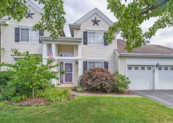 Pre-foreclosure in  MANSFIELD WAY Oak Ridge, NJ 07438