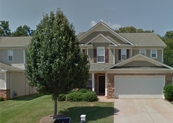Pre-foreclosure Listing in BORDER AVE SIMPSONVILLE, SC 29680