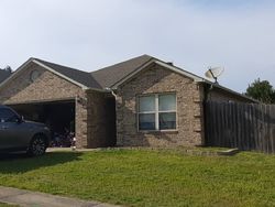 Pre-foreclosure in  RIVERIA CV Benton, AR 72015