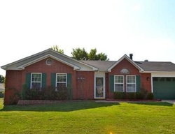 Pre-foreclosure in  EASLEY LOOP Greenwood, AR 72936