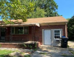 Pre-foreclosure Listing in SPRINGFIELD DR WILLIAMSBURG, VA 23185