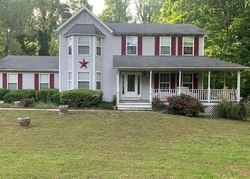 Pre-Foreclosure - Christines Way - Huntingtown, MD