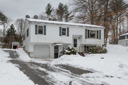 Pre-foreclosure Listing in AMHERST RD MERRIMACK, NH 03054