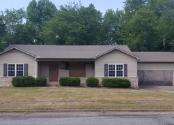 Pre-foreclosure Listing in CAMBRIAN WAY JACKSON, TN 38305