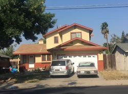 Pre-foreclosure in  EL VECINO AVE Modesto, CA 95350