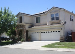 Pre-foreclosure in  PENINSULA DR Modesto, CA 95356
