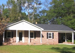 Pre-foreclosure in  DRIFTWOOD DR Hartsville, SC 29550