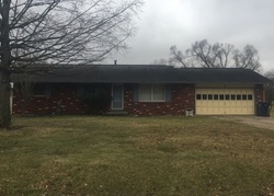  Hillandale Dr, Newark OH