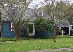 Pre-foreclosure in  MILL HILL LN East Hampton, NY 11937