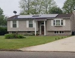  Sipp Ave, Medford NY