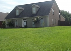 Pre-foreclosure in  PECAN RDG E Mobile, AL 36619