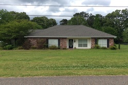 Pre-foreclosure Listing in LAKE TYLER DR PINEVILLE, LA 71360