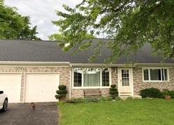 Pre-foreclosure Listing in PENNY LN BUFFALO GROVE, IL 60089