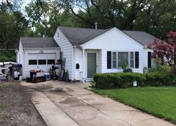 Pre-foreclosure in  SW 22ND ST Topeka, KS 66611