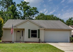 Pre-foreclosure in  ENGLISH COLONY DR S Jacksonville, FL 32257