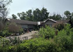Pre-foreclosure in  E DELTA DR Muncie, IN 47303