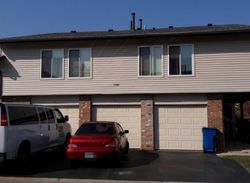 Pre-foreclosure Listing in KINGSBURY DR UNIT 2 HANOVER PARK, IL 60133