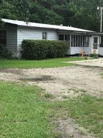 Pre-foreclosure Listing in TIKI LN GREEN COVE SPRINGS, FL 32043