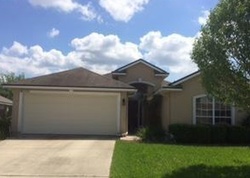 Pre-foreclosure in  CREEKFRONT DR Green Cove Springs, FL 32043