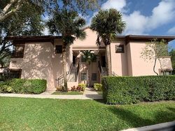 Pre-foreclosure in  VENETIA CT APT E Boynton Beach, FL 33437