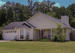 Pre-foreclosure in  WHIPPOORWILL DR Greenwood, AR 72936