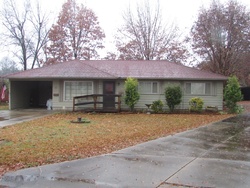 Pre-foreclosure Listing in C AND H CIR STUTTGART, AR 72160