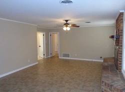 Pre-foreclosure in  SOMMERVILLE DR Montgomery, AL 36111