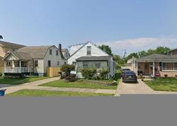 Pre-foreclosure in  KINMORE ST Dearborn Heights, MI 48127