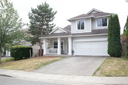 Pre-foreclosure in  62ND LOOP SE Auburn, WA 98092