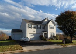 Pre-foreclosure in  POST OAK DR Culpeper, VA 22701