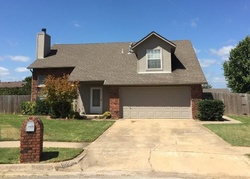 Pre-foreclosure Listing in N 108TH EAST AVE OWASSO, OK 74055